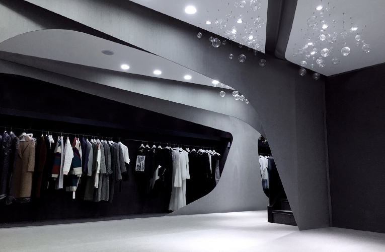 女服装旗航店设计赏析4.jpg