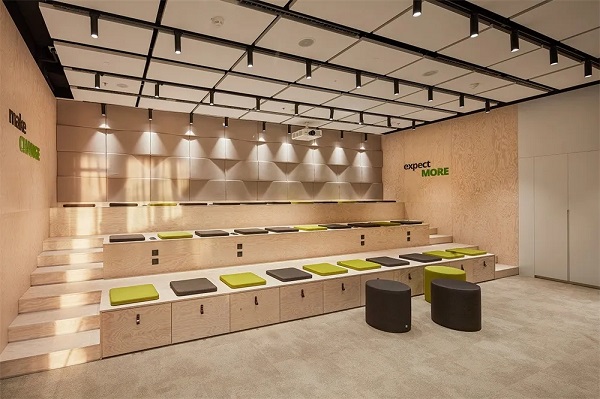 ��ѡ��Ʒ������˼��˹����ĵ��ڻ�������� (5).jpg