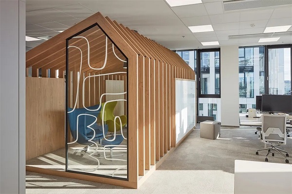 ��ѡ��Ʒ������˼��˹����ĵ��ڻ�������� (13).jpg